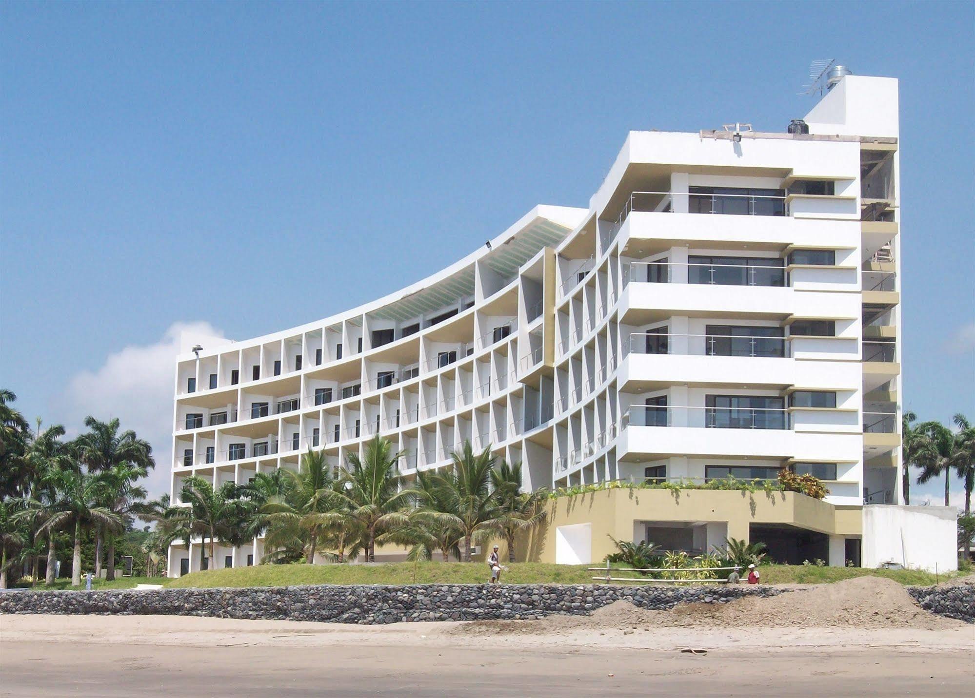 Hotel Makana Resort Tonsupa Exteriör bild